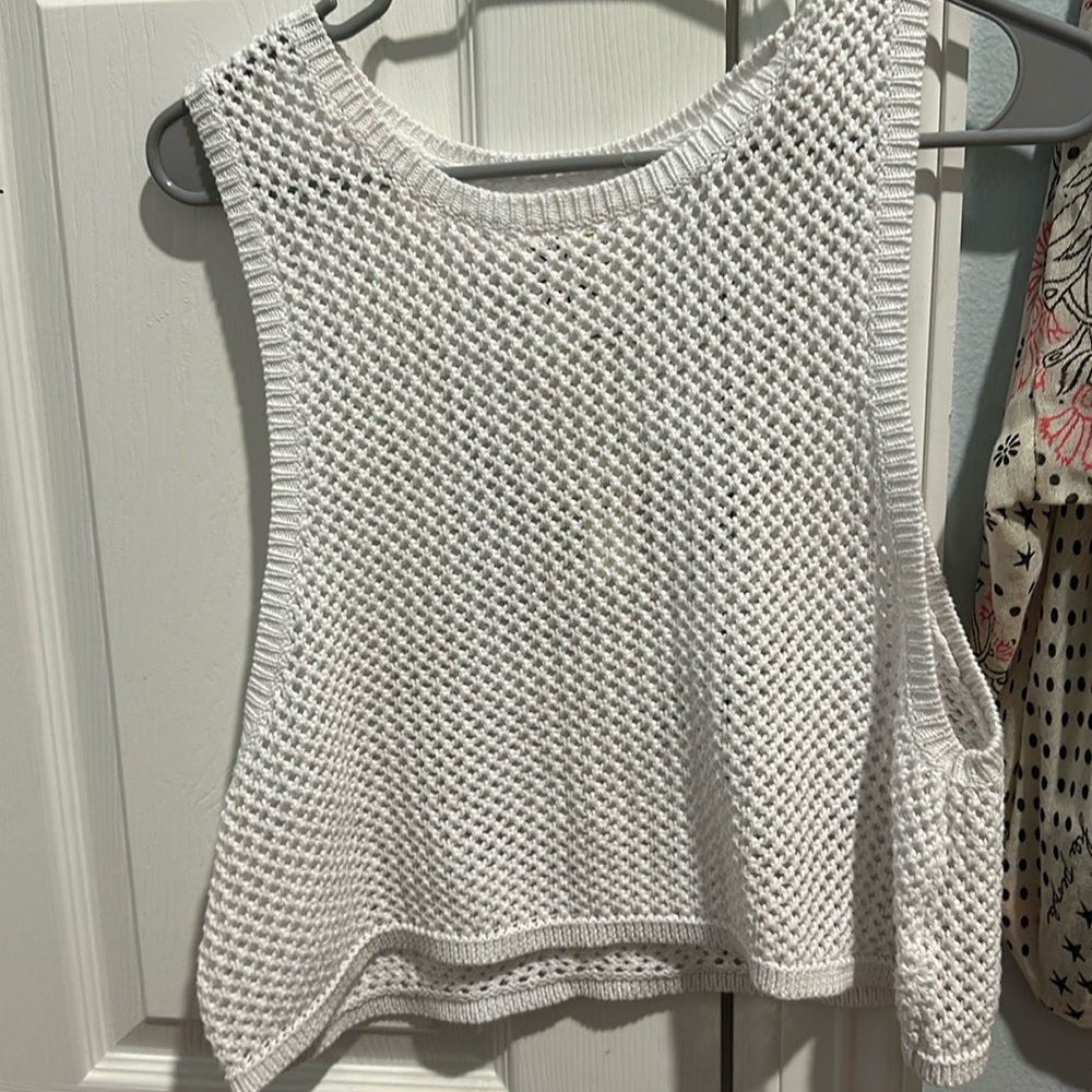 AERIE CROCHET WHITE TANK TOP